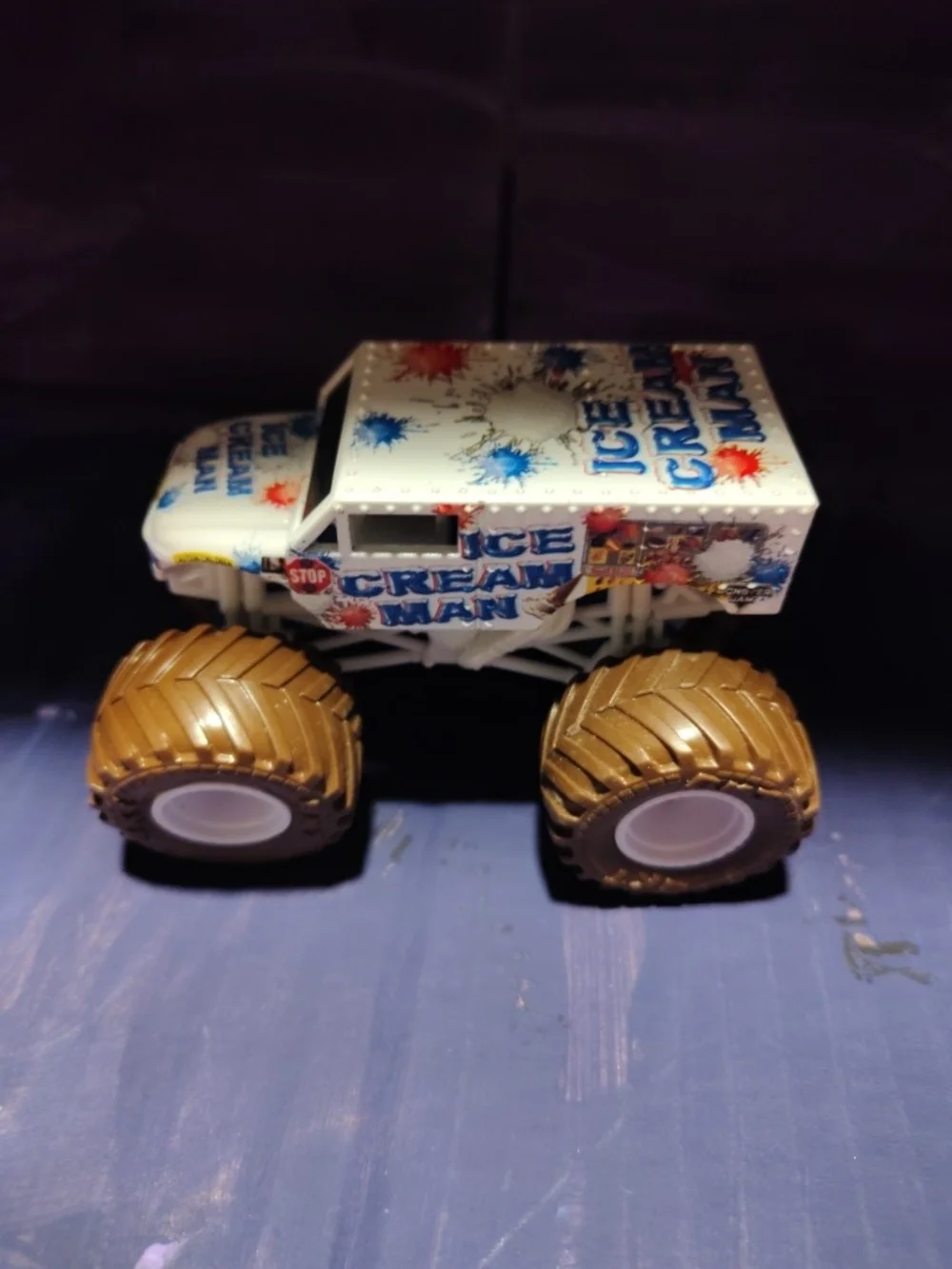 Ice cream Man Monster Jam (Htf) Truck / Bent Rods